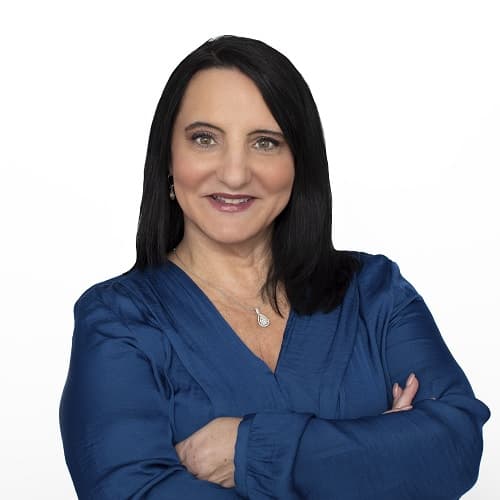 Dr Roseann