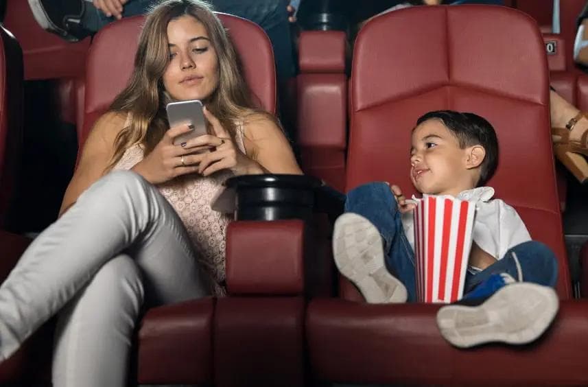 The Effects of Distracted Parenting